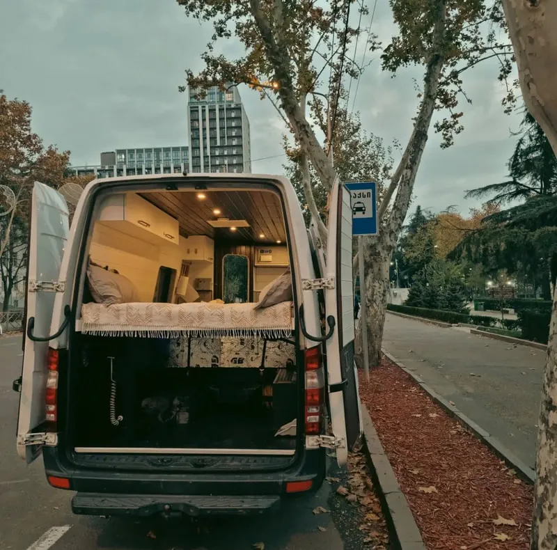 Campervan In The City CAMPERVAN EXPEDITION 