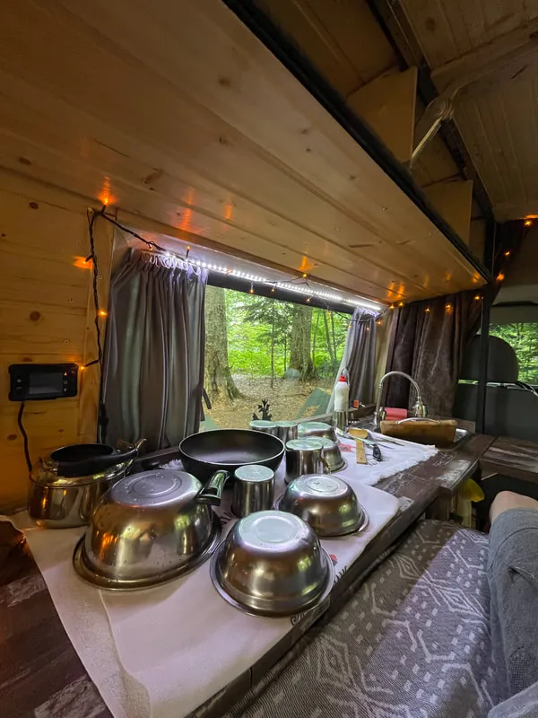 Kinchen In The Van CAMPERVAN EXPEDITION 