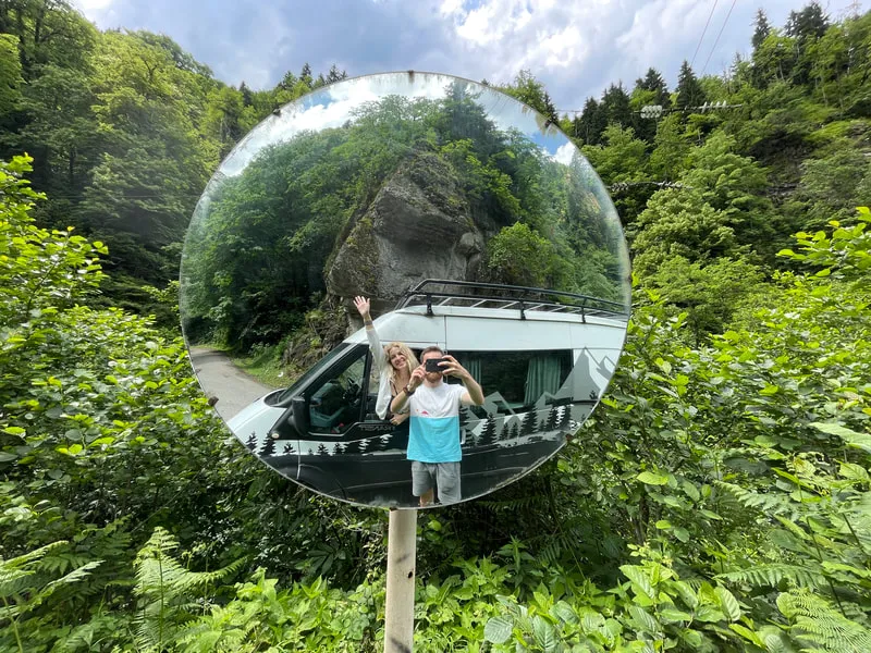 Mirrror Pic CAMPERVAN EXPEDITION 